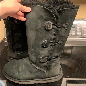 UGGS